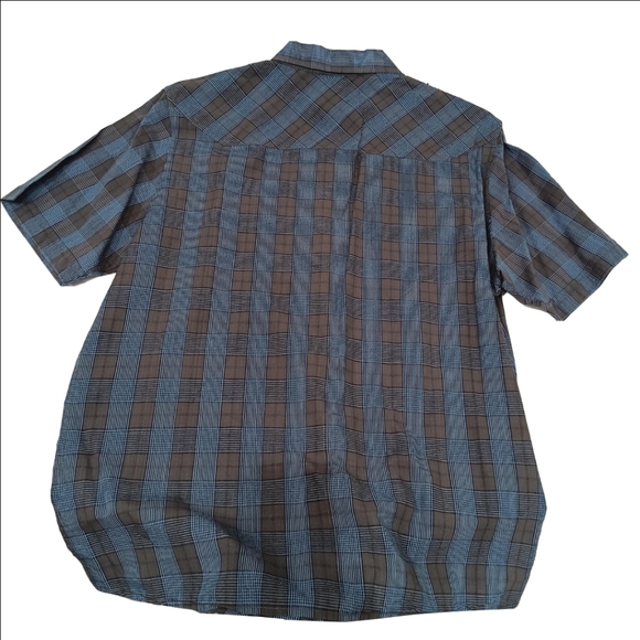 Men's Elixir Short Sleeve Plaid Button Down Shirt - Picture 3 of 5